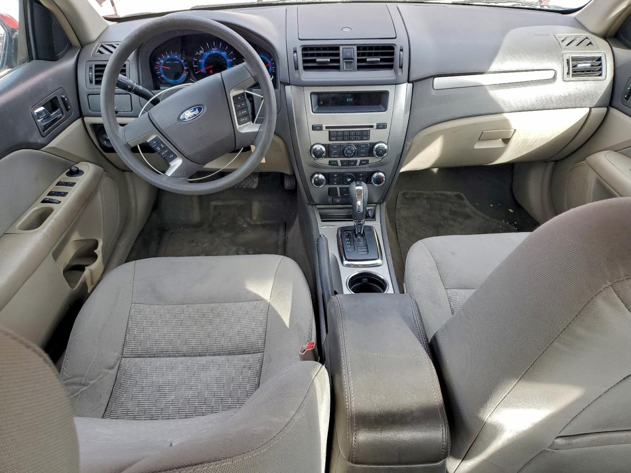 Ford Fusion Se Image 5