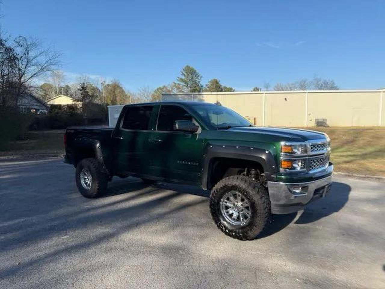 Chevrolet Silverado K1500 Lt Image 1