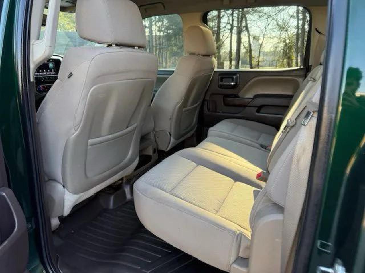 Chevrolet Silverado K1500 Lt Image 6