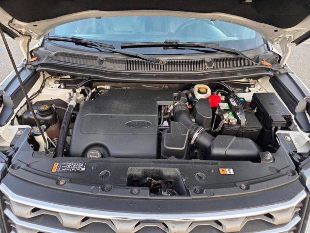 Ford Explorer Xlt Image 5