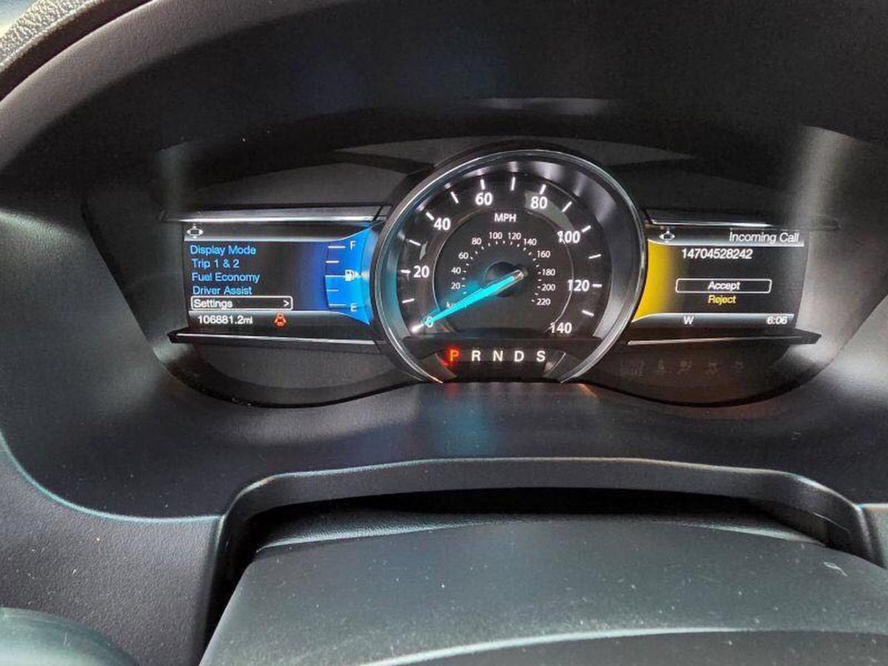 Ford Explorer Xlt Image 11