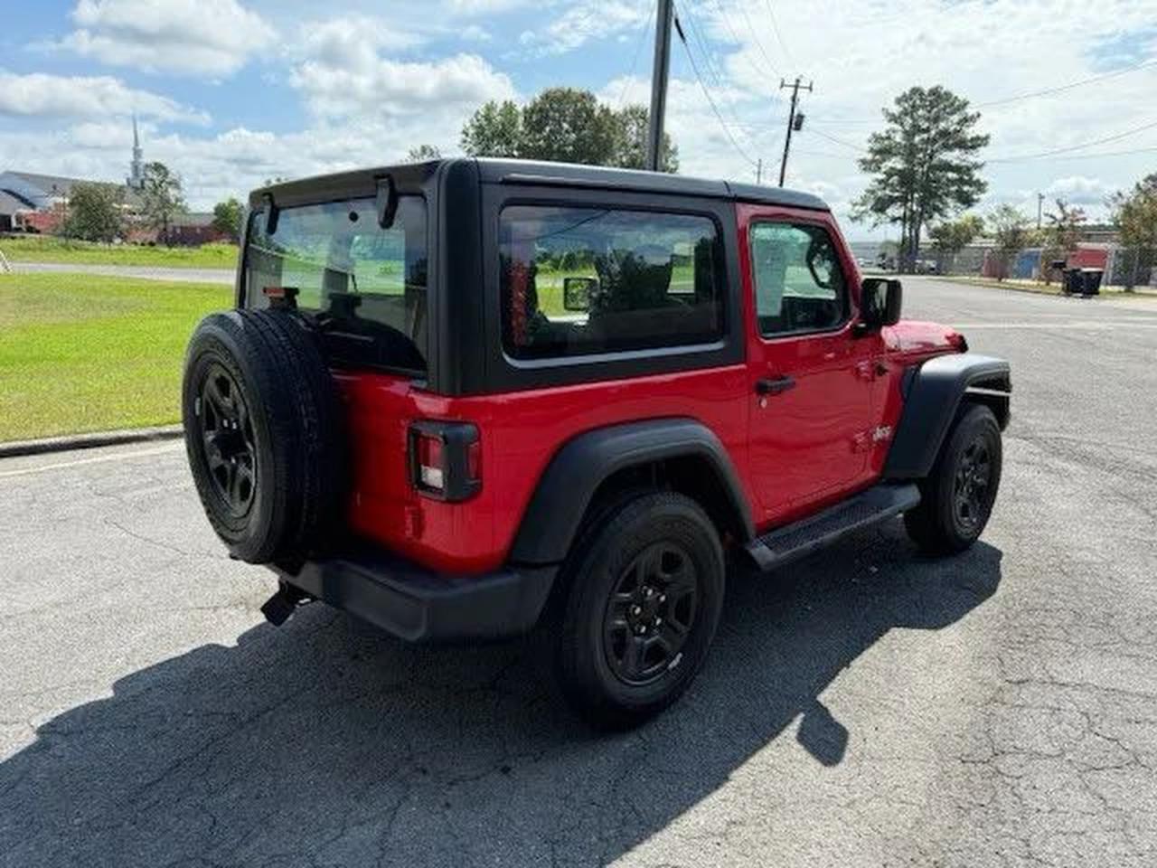 Jeep Wrangler Sport Image 5