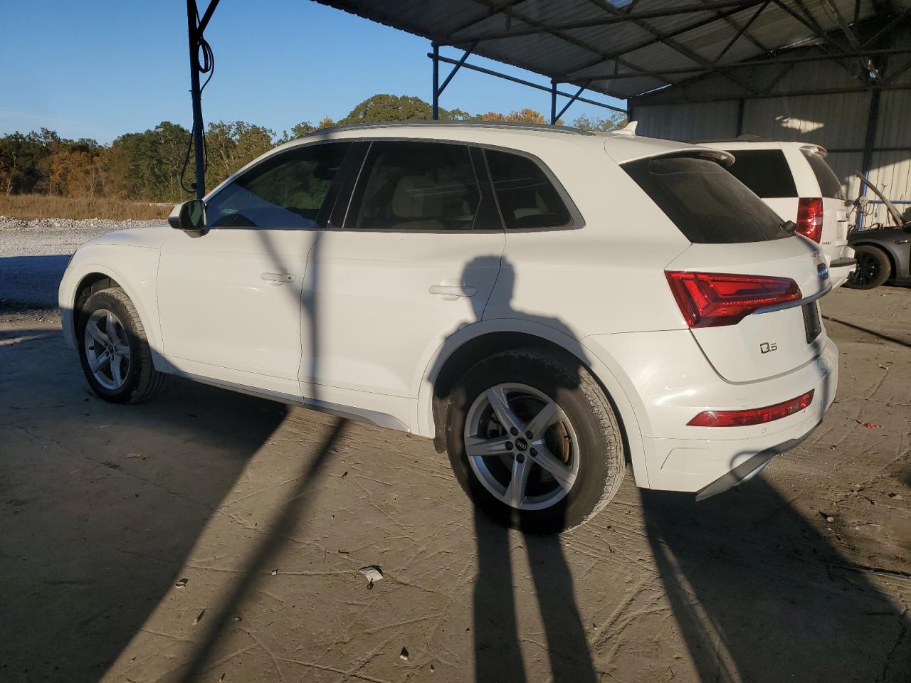 Audi Q5 Premium 40 Image 9