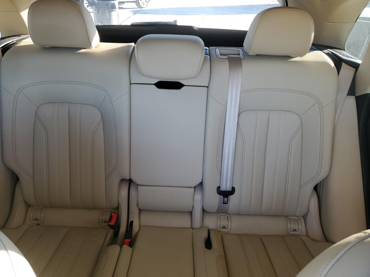 Audi Q5 Premium 40 Image 7