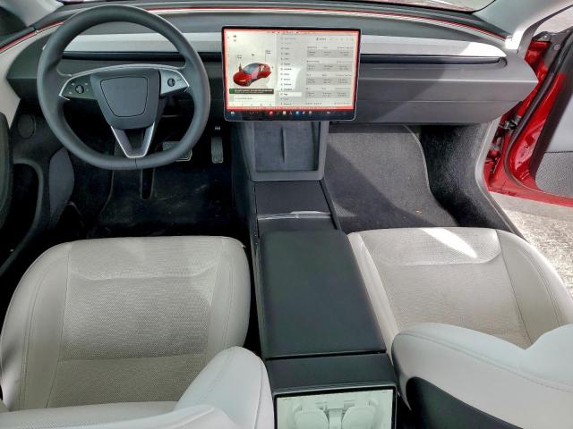 Tesla Model 3 Image 9