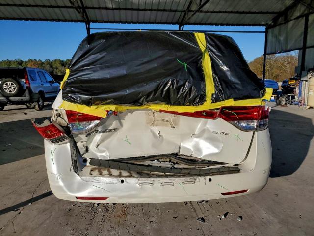 Honda Odyssey Touring Image 9