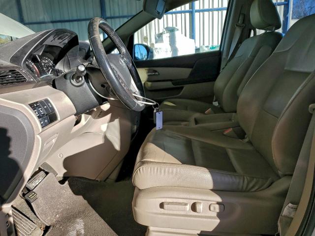 Honda Odyssey Touring Image 12