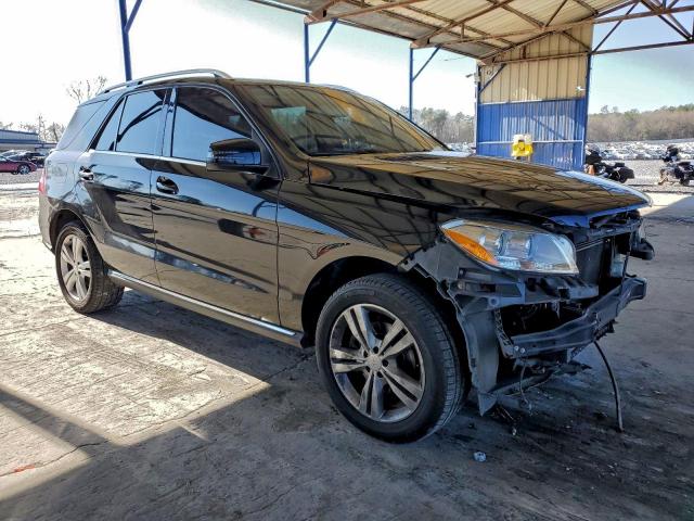 Mercedes-Benz M-Class 350 Image 11