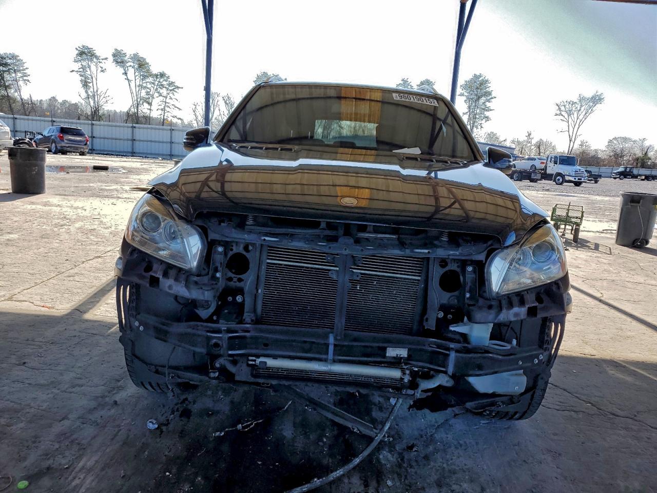 Mercedes-Benz M-Class 350 Image 7