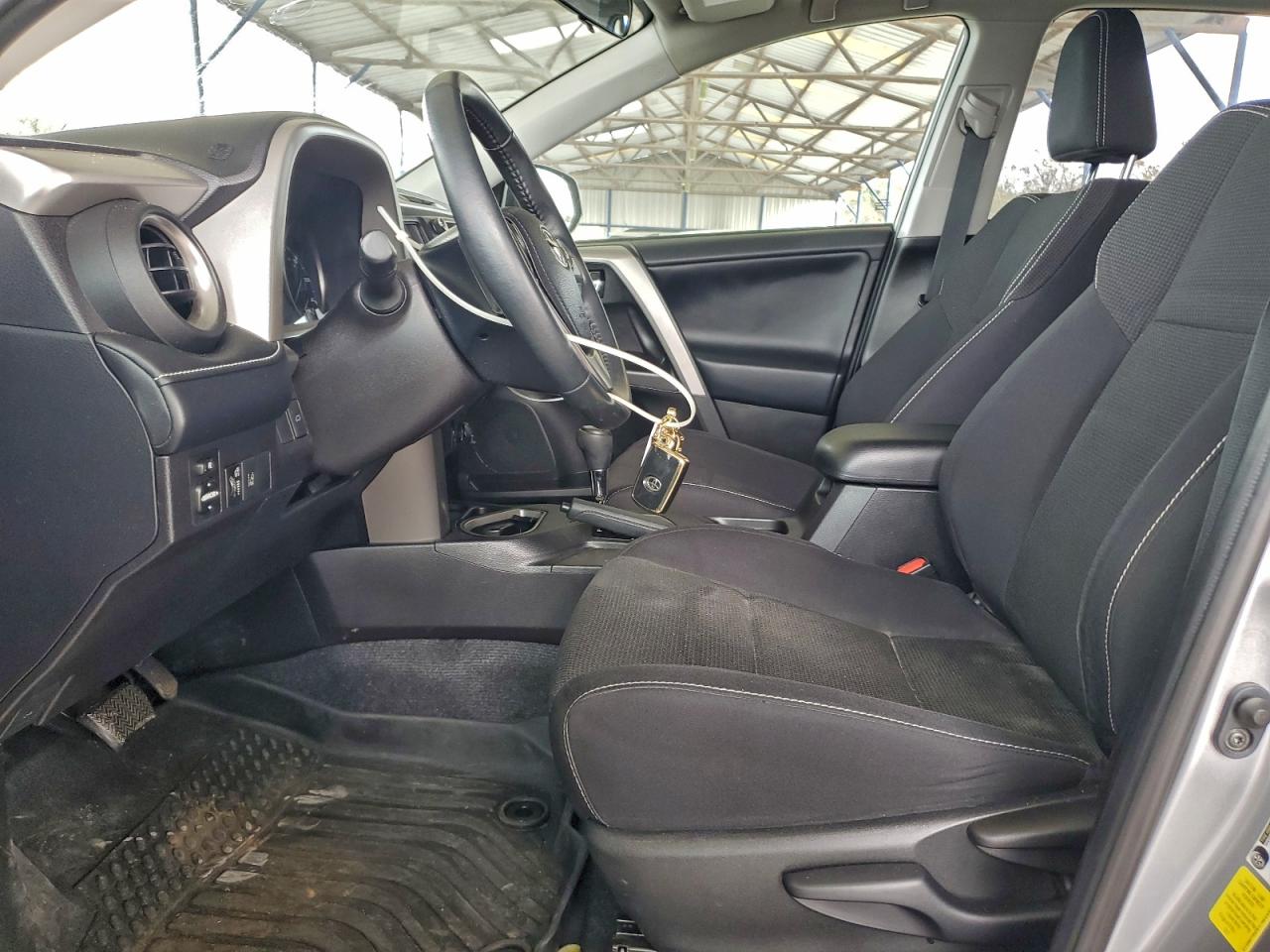 Toyota RAV4 Adventure Image 6