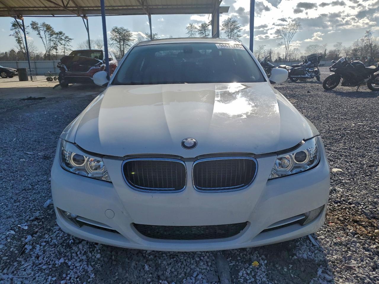 BMW 3 Series I Image 10