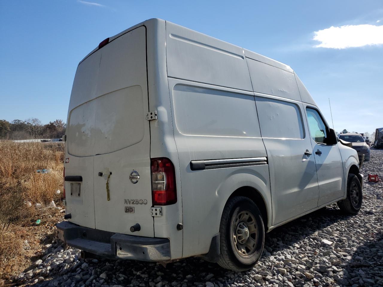 Nissan Nv 2500 Image 11