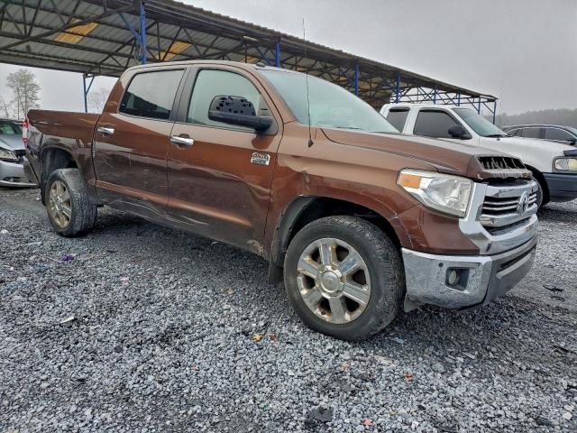 Toyota Tundra Crewmax 1794 Image 5