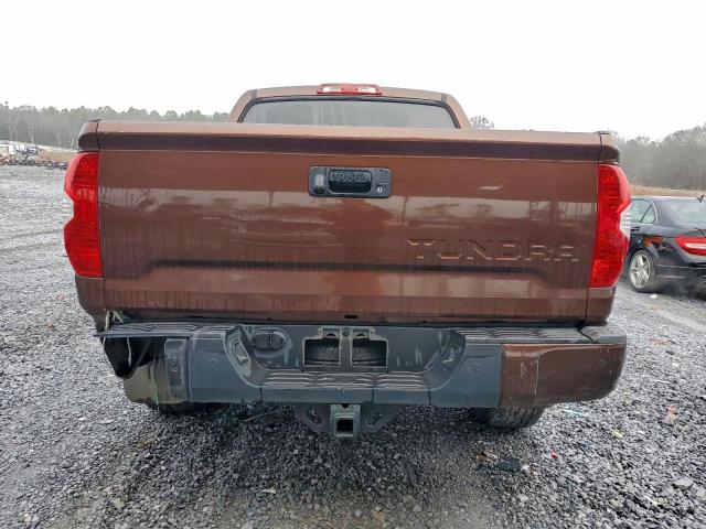 Toyota Tundra Crewmax 1794 Image 11