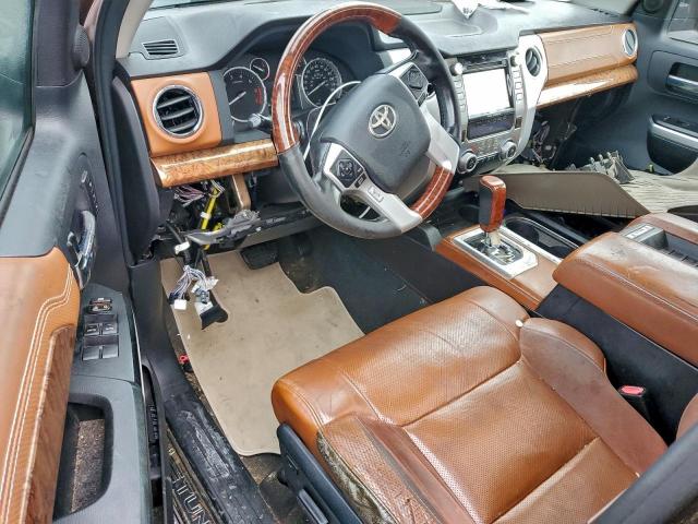 Toyota Tundra Crewmax 1794 Image 10