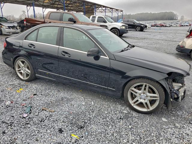 Mercedes-Benz C-Class 250 Image 6