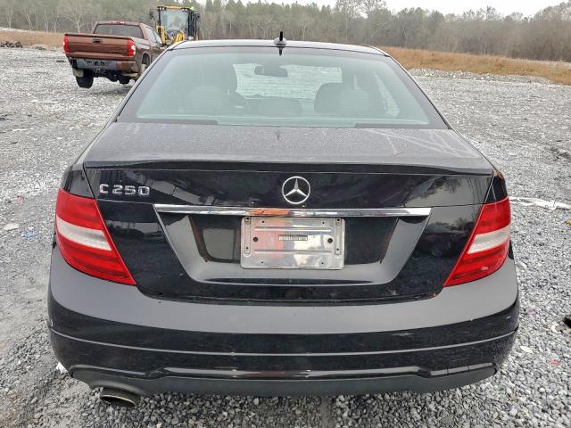 Mercedes-Benz C-Class 250 Image 7