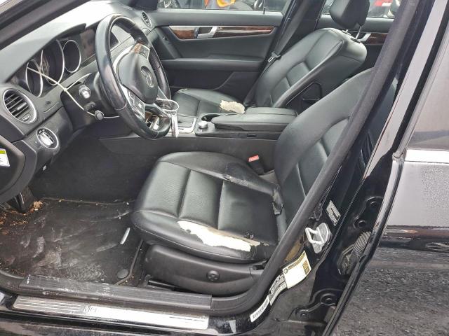 Mercedes-Benz C-Class 250 Image 8