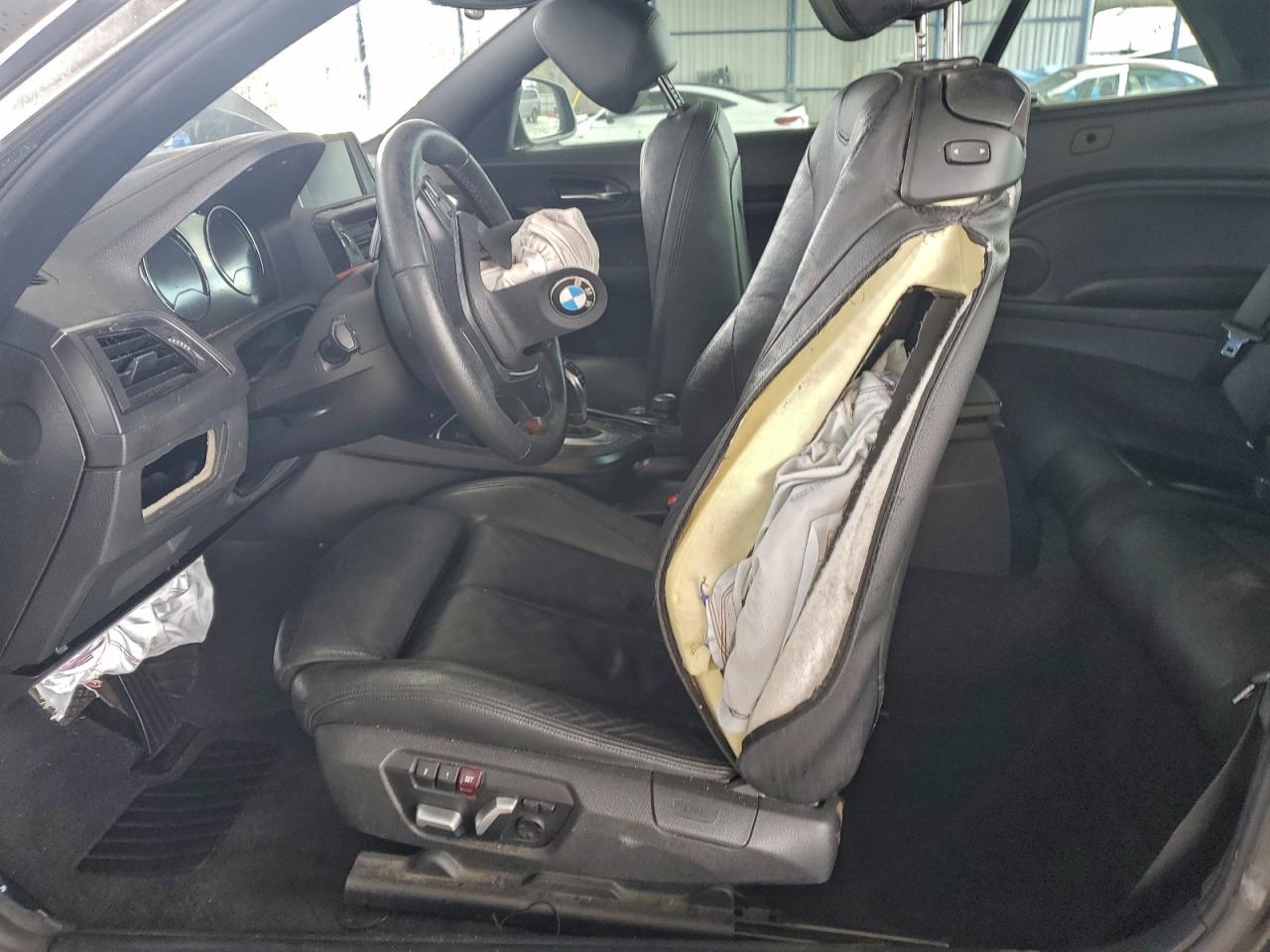 BMW 2 Series Image 9