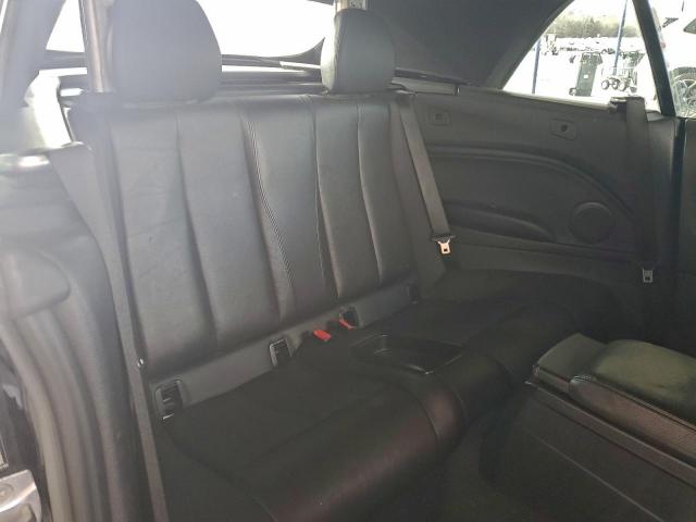 BMW 2 Series Image 10