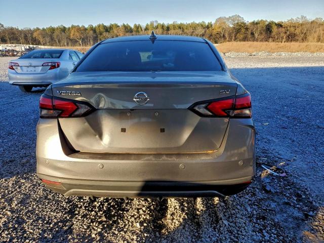 Nissan Versa Sv Image 12