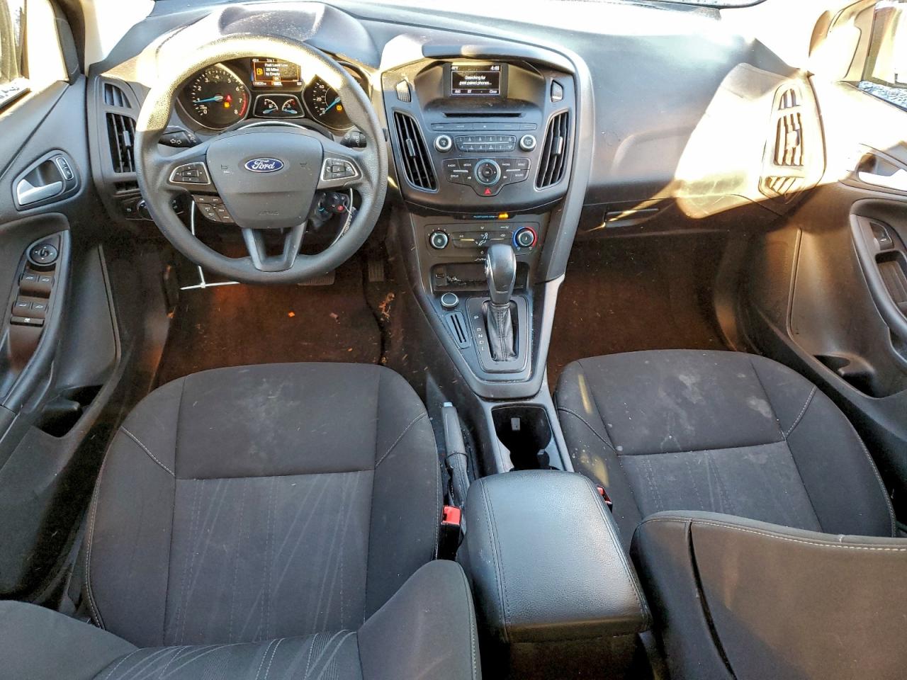 Ford Focus Se Image 7