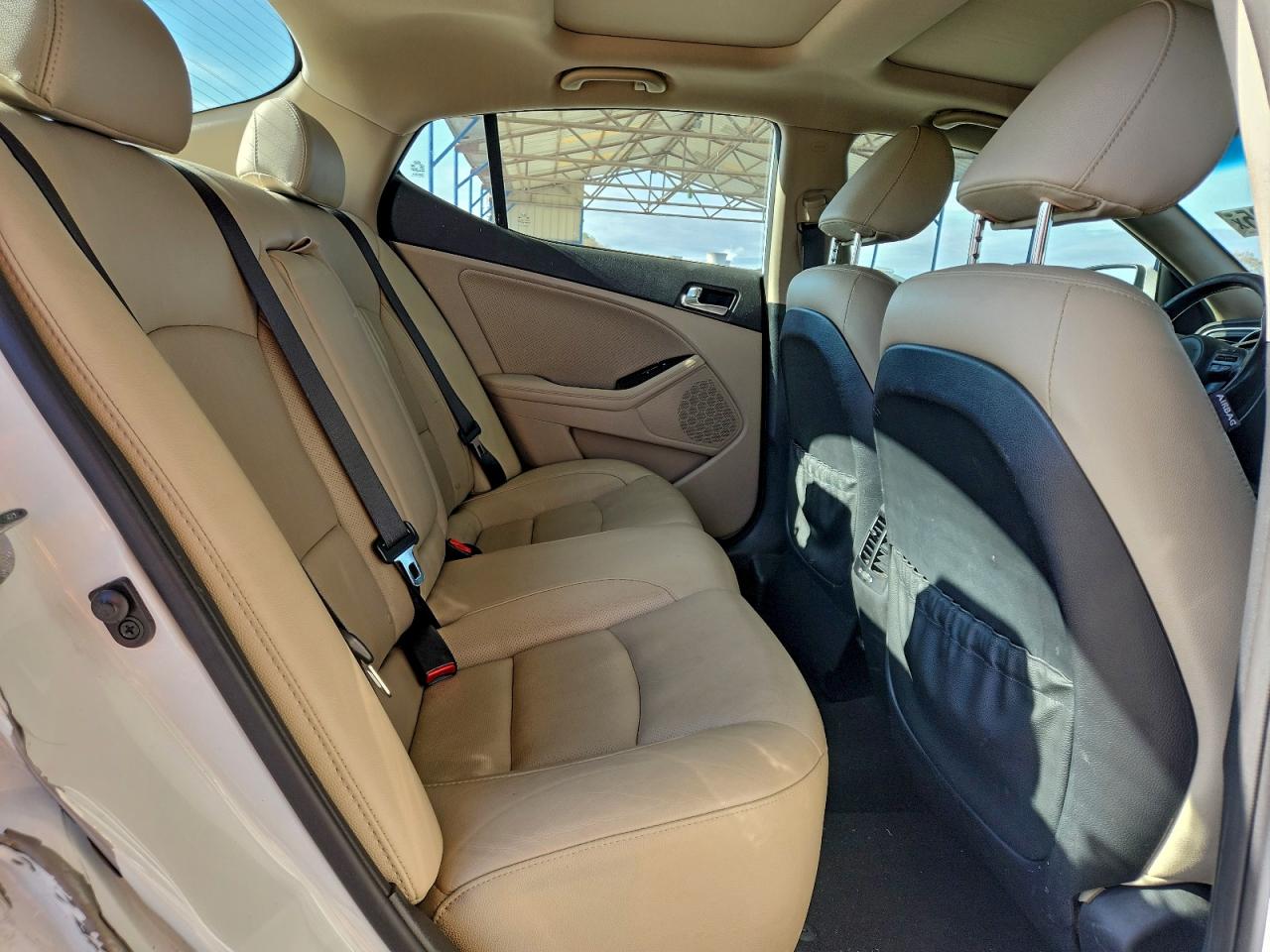 Kia Optima Ex Image 11