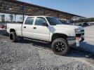 Chevrolet Silverado K2500 Image 4