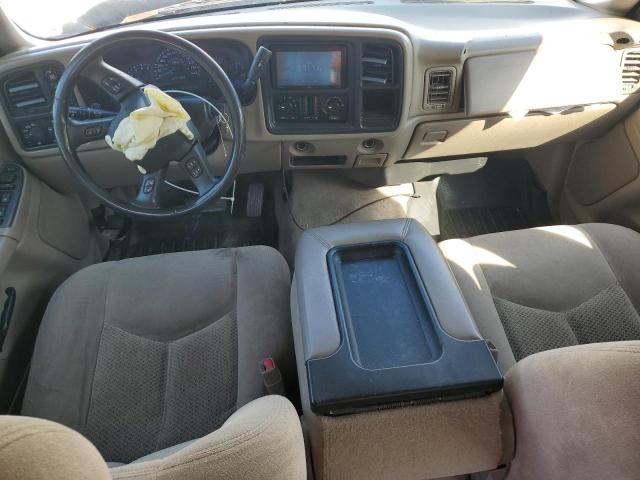 Chevrolet Silverado K2500 Image 10