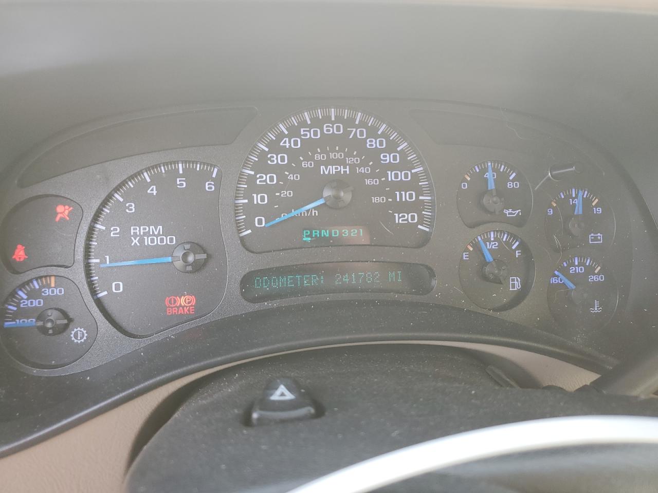 Chevrolet Silverado K2500 Image 7