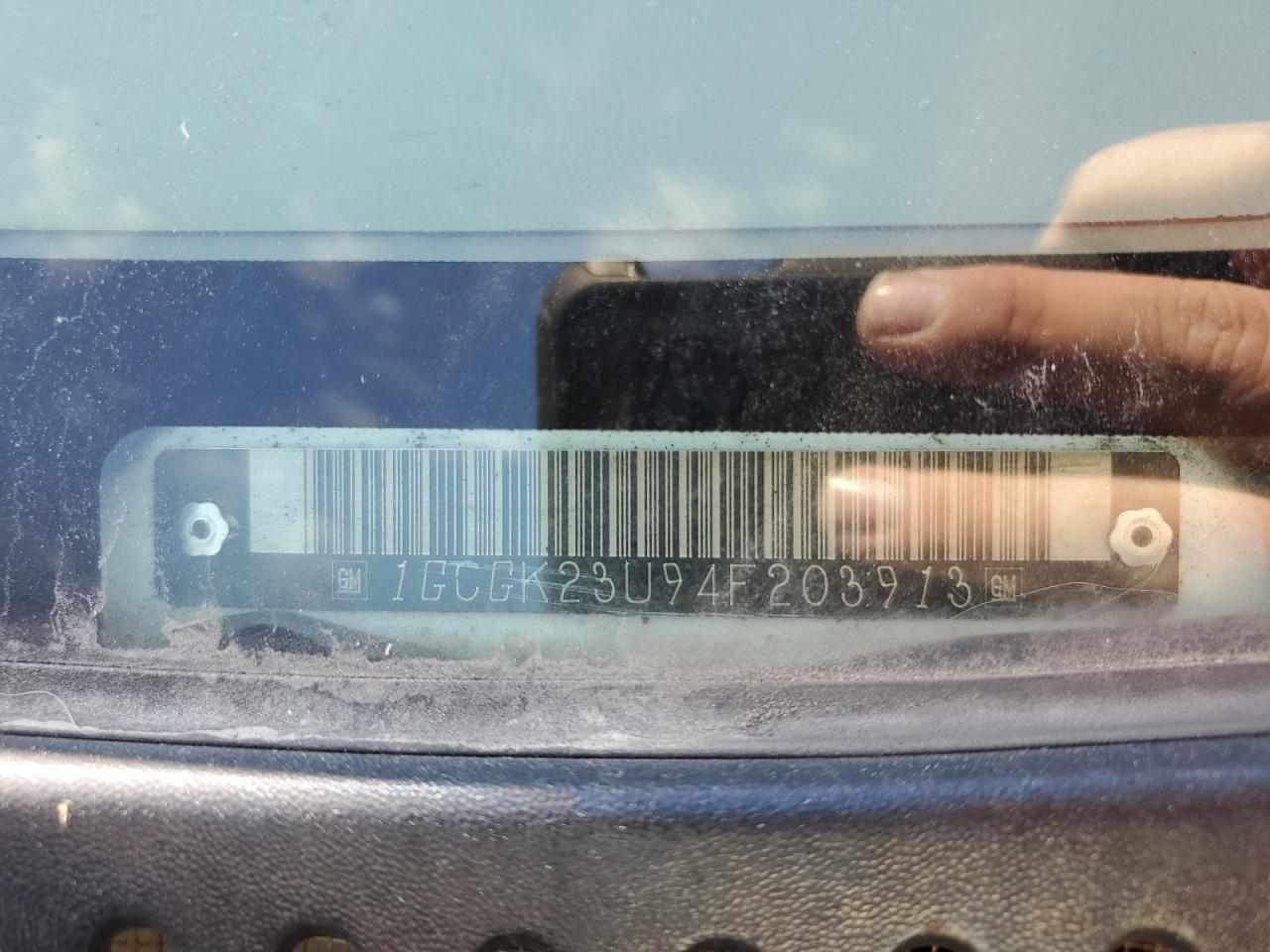 Chevrolet Silverado K2500 Image 9