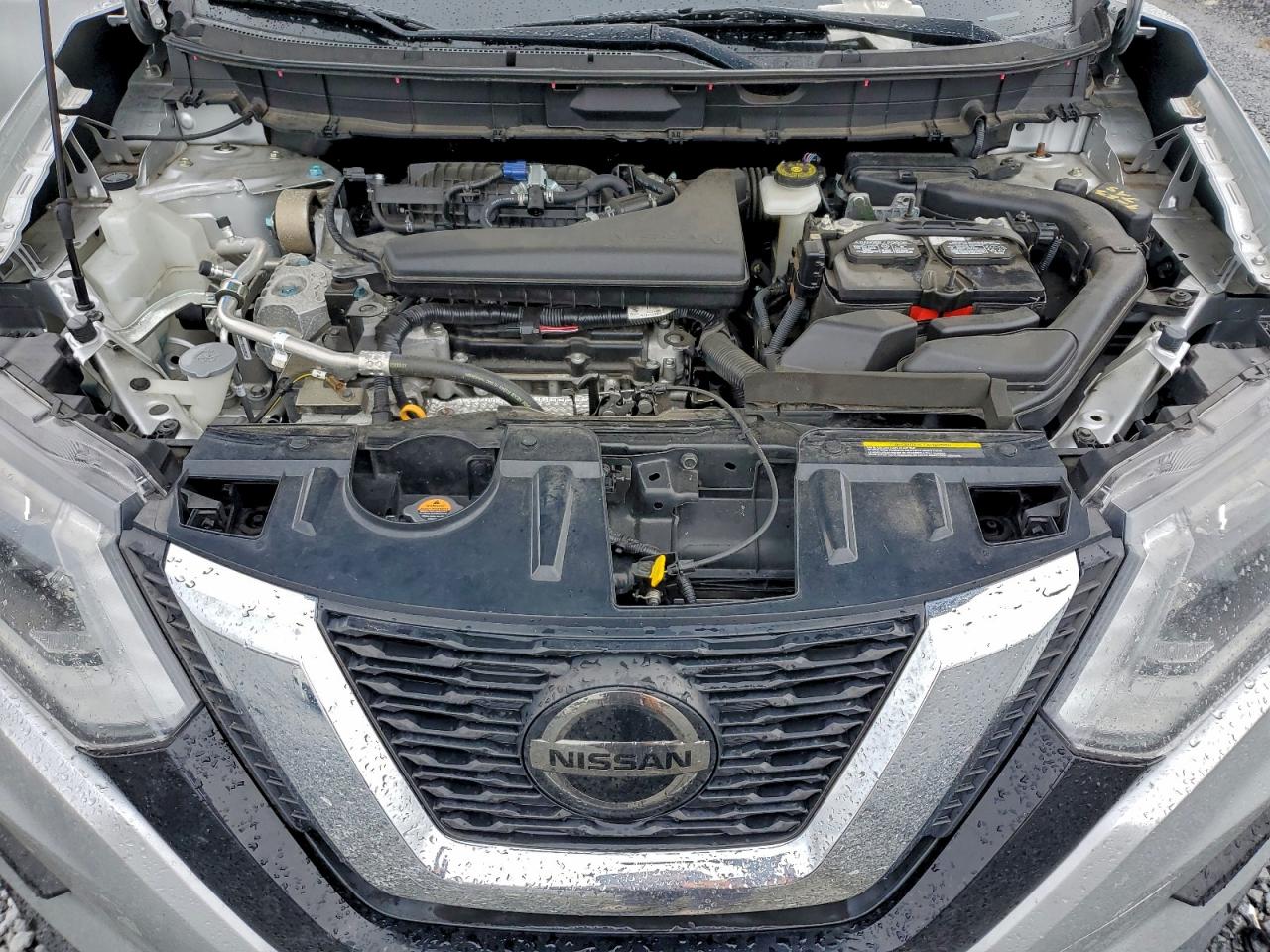 Nissan Rogue S Image 10