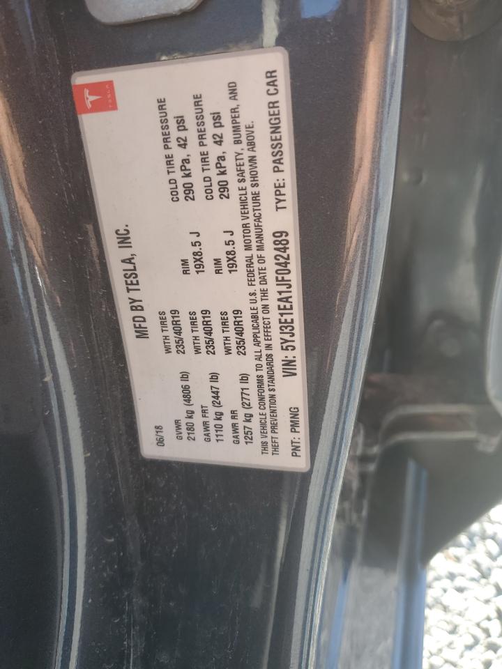 Tesla Model 3 Image 3