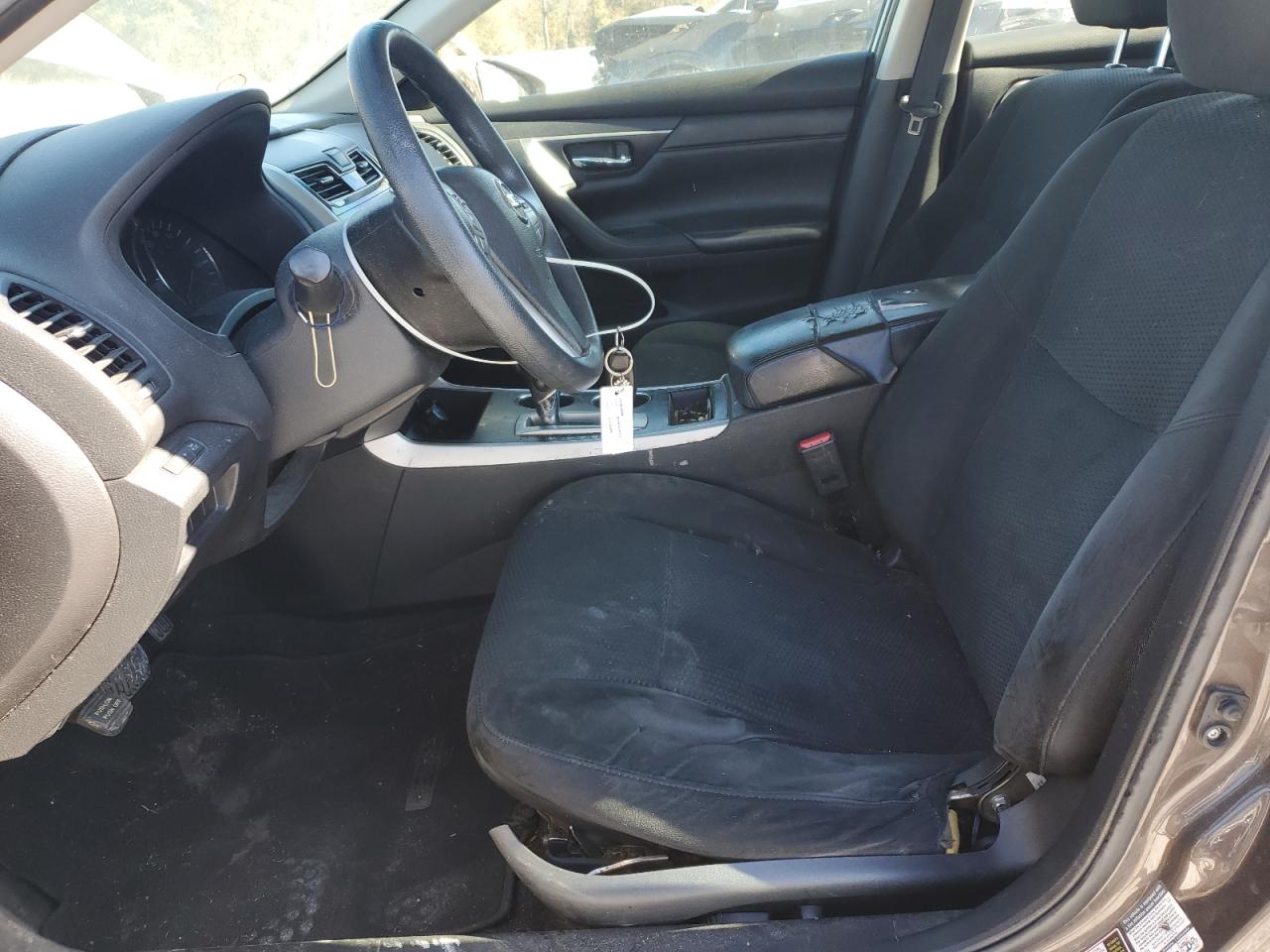 Nissan Altima 2.5 Image 8