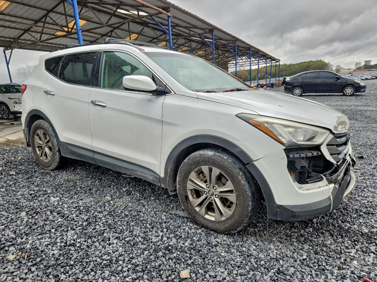 Hyundai SANTA FE Image 2