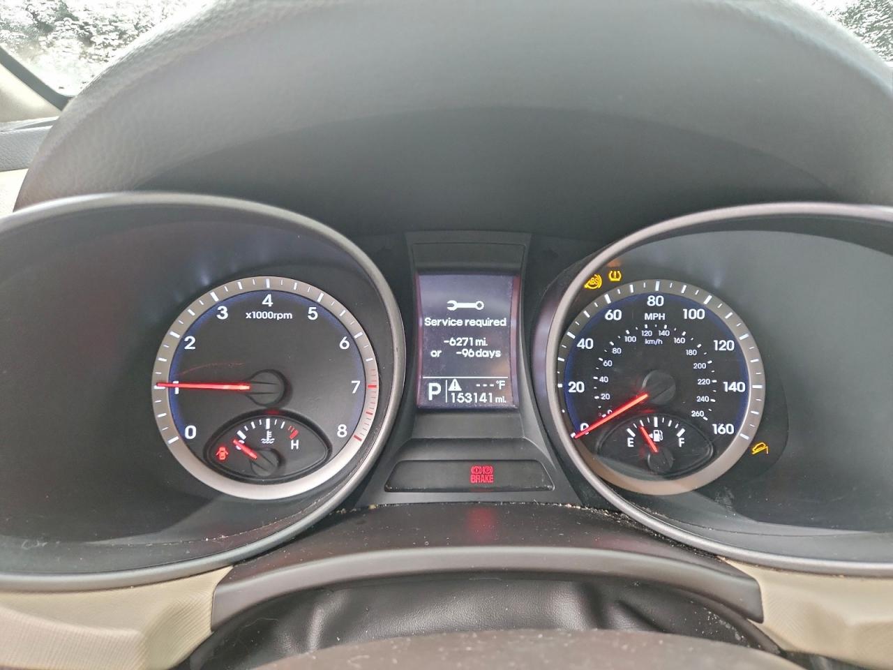 Hyundai SANTA FE Image 12