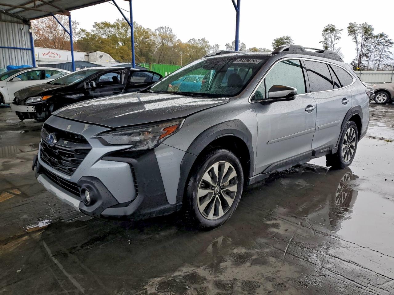 Subaru Outback Touring Image 1