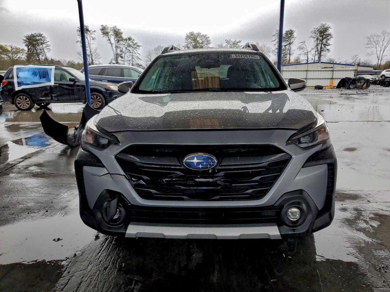 Subaru Outback Touring Image 4