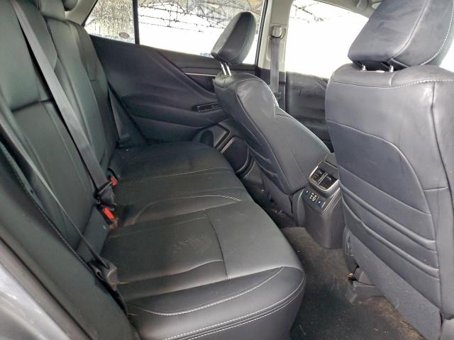 Subaru Outback Touring Image 12