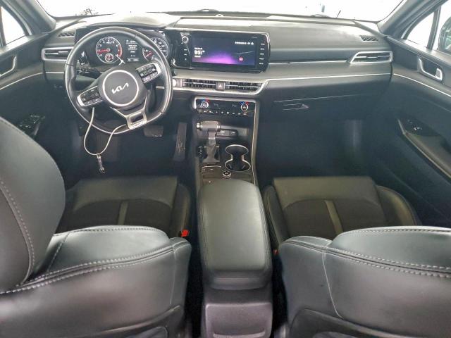 Kia K5 Gt Line Image 4