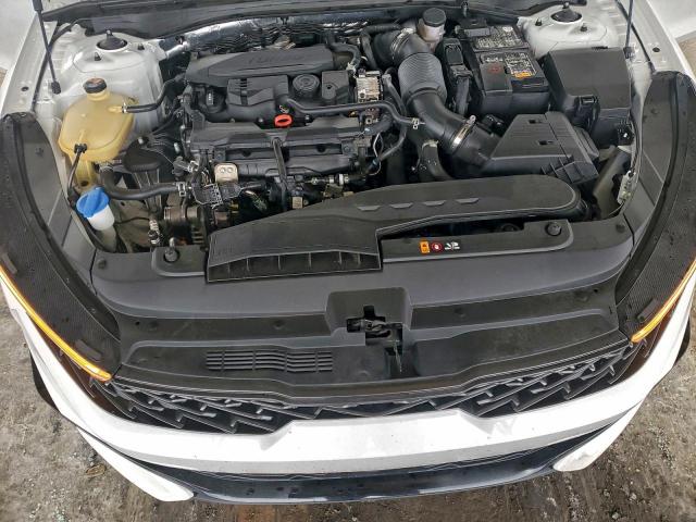 Kia K5 Gt Line Image 6