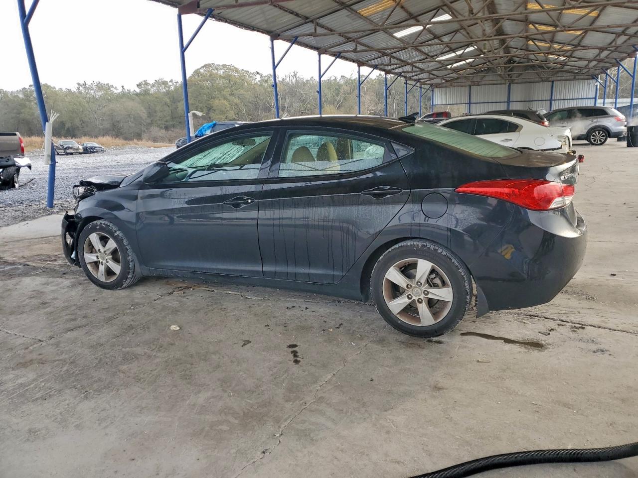 Hyundai ELANTRA Gls Image 4