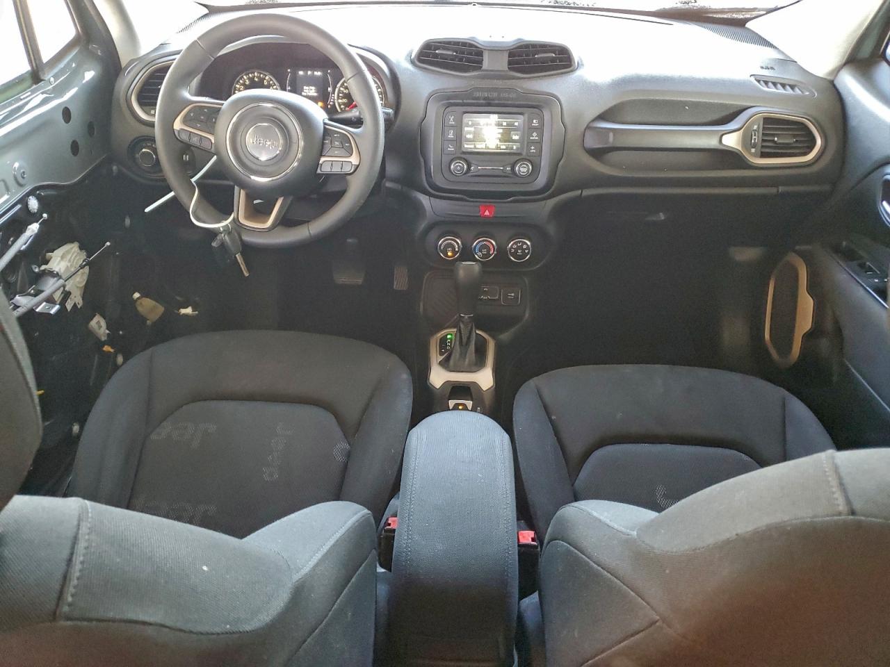 Jeep Renegade Sport Image 4