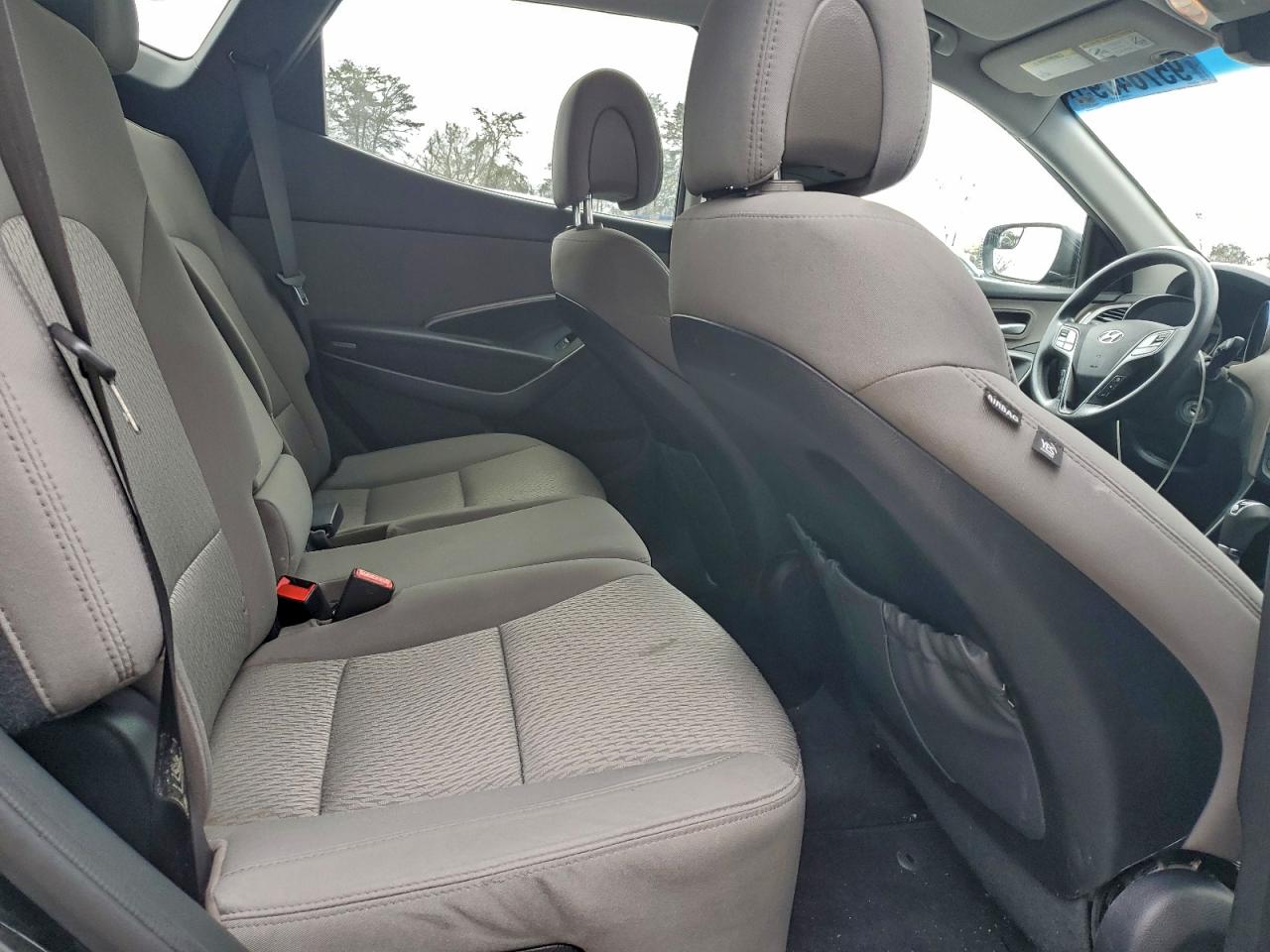 Hyundai SANTA FE Image 11