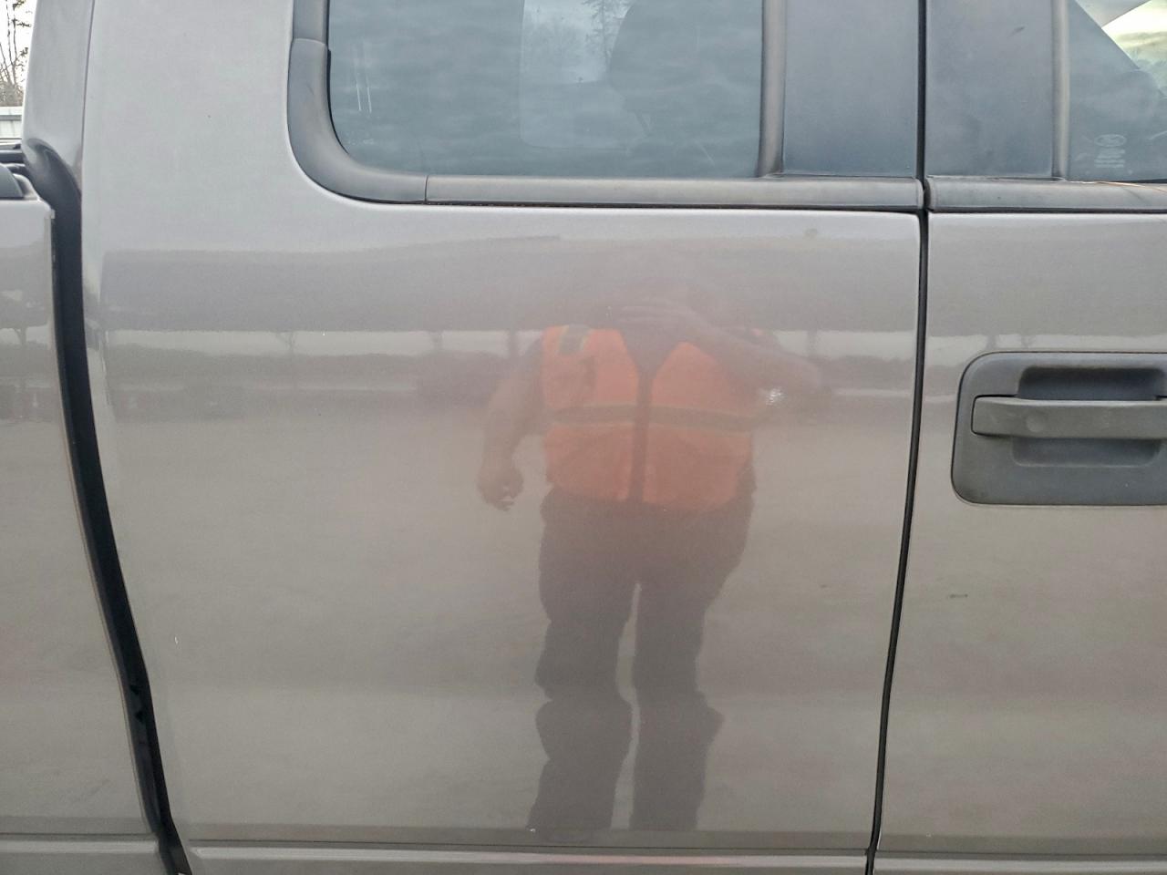 Ford F-150 Super Cab Image 10