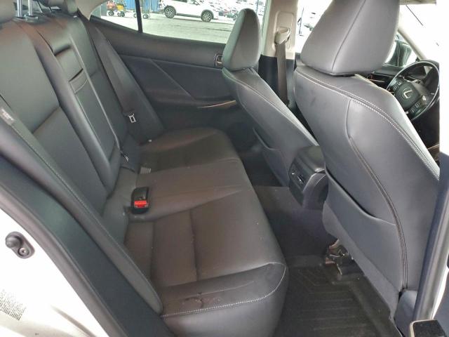Lexus Is 200t Image 11