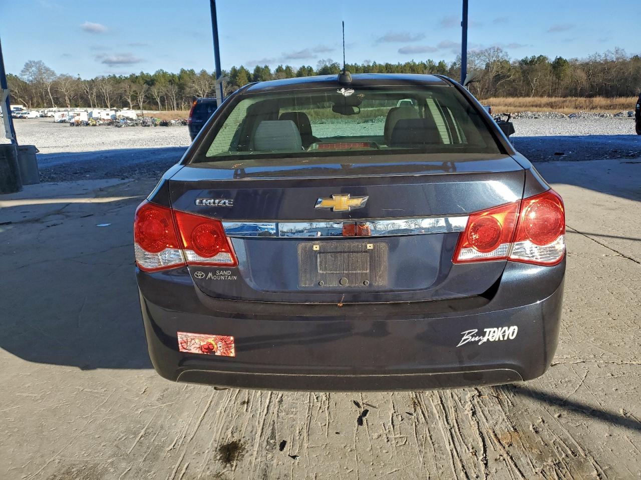 Chevrolet Cruze Ls Image 4