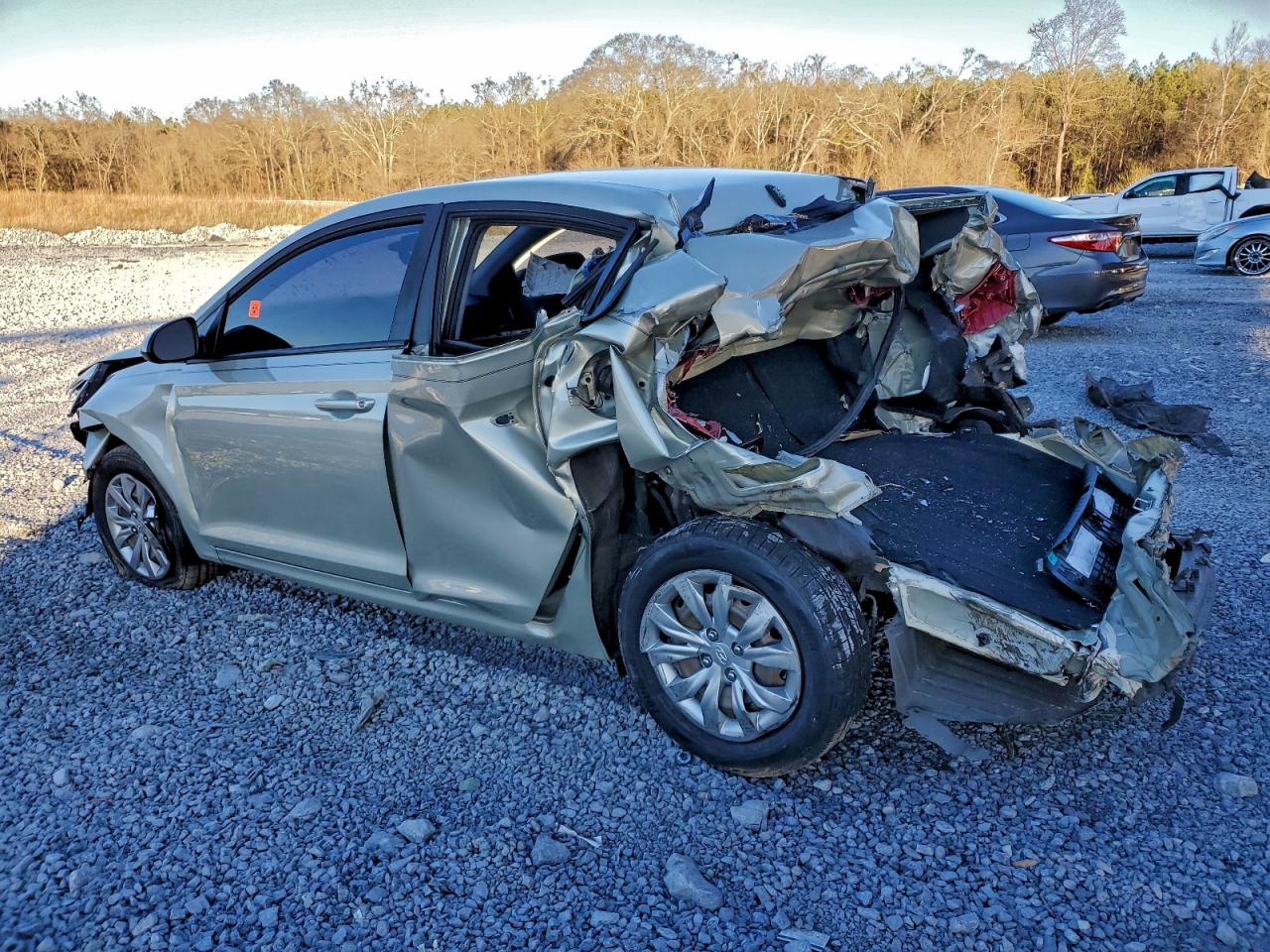 Hyundai ACCENT Se Image 3