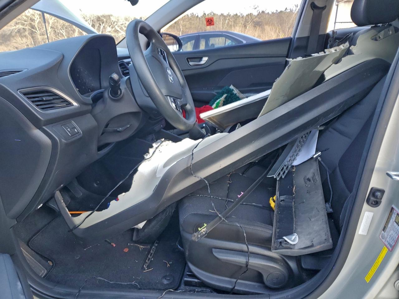 Hyundai ACCENT Se Image 5