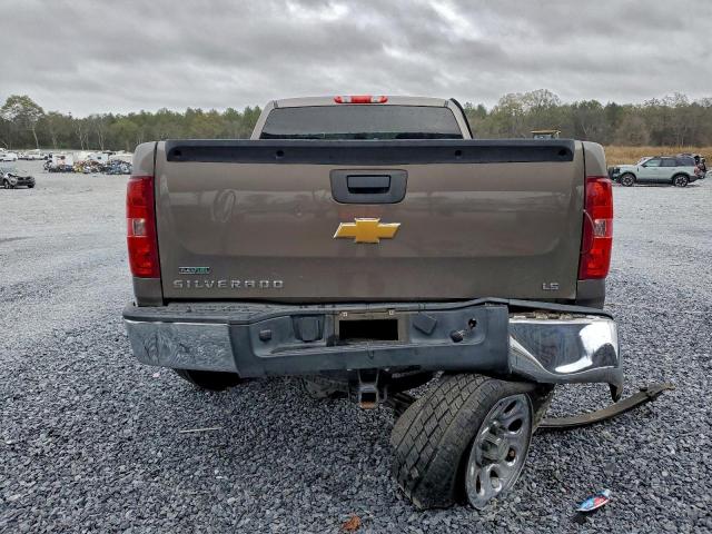 Chevrolet Silverado C1500 Ls Image 4